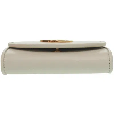 Pre-owned Gucci White Leather Chain/shoulder Wallet ()