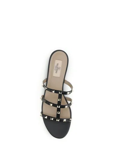 Valentino Black Calf Leather Bos Taurus Flat Sandals In Black
