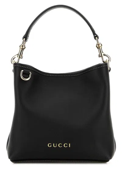 Gucci Borsa A Secchiello Gg Emblem In Pelle Nera Donna In Black