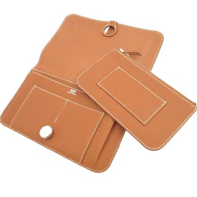 Pre-owned Hermes Gold Togo Leather Wallet (bi-fold) ()