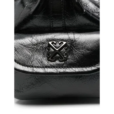 Off-white Chain Strap Bucket Bag Pockets In Black