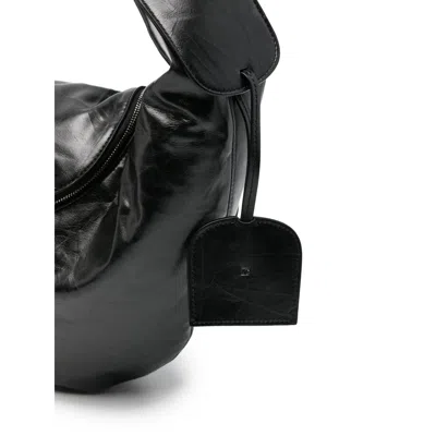 Low Classic Bags Black