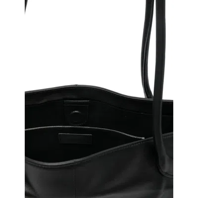 Low Classic Bags Black