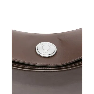 Jacquemus Le Calisso Rond Large Brown Shoulder Bag With Adjustable Strap And Embossed Logo In Leathe