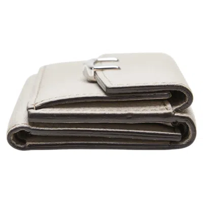 Pre-owned Cartier Grayish Leather Wallet (tri-fold) ()
