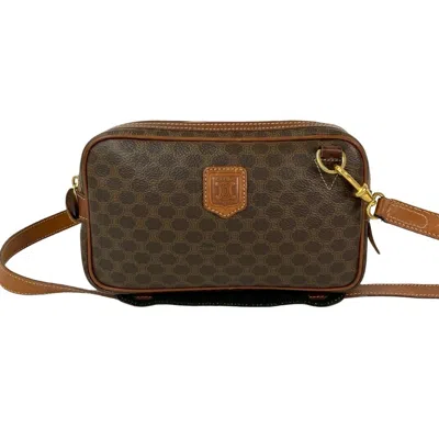 Pre-owned Celine Brown Leather Pvc Pochette Shoulder Bag ()