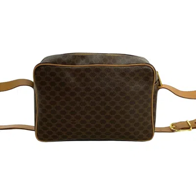 Pre-owned Celine Classic Brown Leather Pvc Pochette Shoulder Bag ()