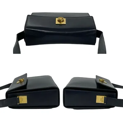 Pre-owned Celine Navy Leather Pochette Shoulder Bag () In Blue