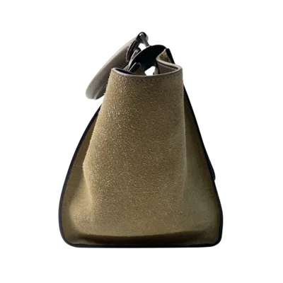 Pre-owned Celine Trapeze Beige Leather Handbag Shoulder Bag () In Sand