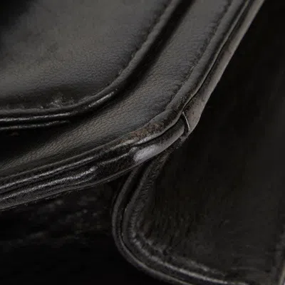 Pre-owned Chanel Black Leather Clutch Bag ()