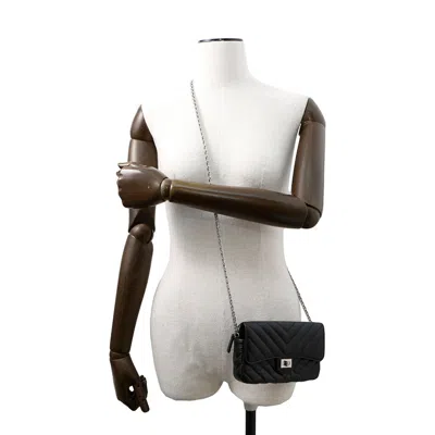 Pre-owned Chanel Black Leather Pochette Shoulder Bag ()