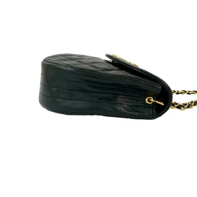 Pre-owned Chanel Black Leather Pochette Shoulder Bag ()