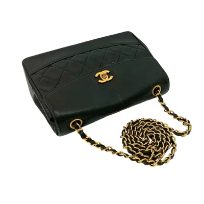 Pre-owned Chanel Black Leather Pochette Shoulder Bag ()