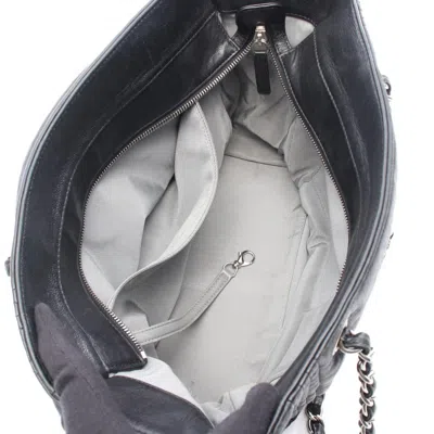 Pre-owned Chanel Black Leather Tote Bag ()
