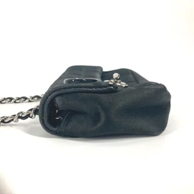 Pre-owned Chanel Black Satin Pochette Shoulder Bag ()