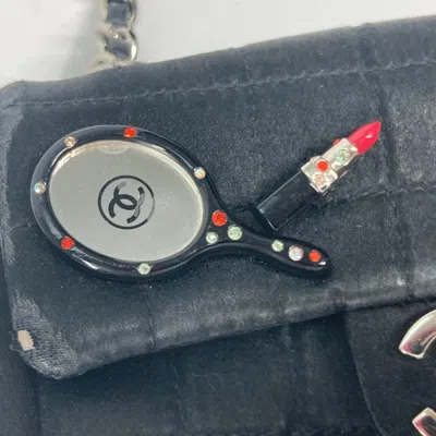 Pre-owned Chanel Black Satin Pochette Shoulder Bag ()