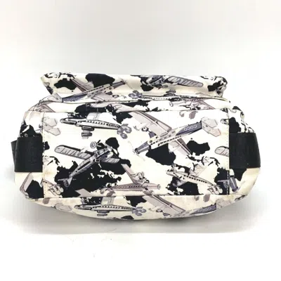 Pre-owned Chanel Black White Canvas Pochette Shoulder Bag () In Multi