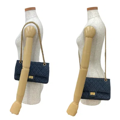 Pre-owned Chanel Blue Denim Shoulder Bag ()