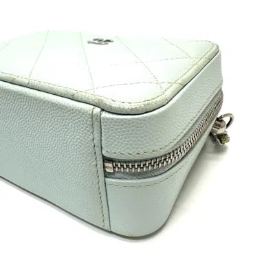 Pre-owned Chanel Blue Grained Calfskin Pochette Shoulder Bag ()