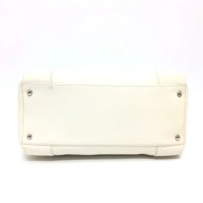 Pre-owned Chanel Chevron (v Stitch) White Leather Boston Bag Handbag ()