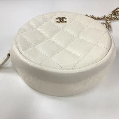 Pre-owned Chanel Gold White Grained Calfskin Pochette Shoulder Bag () In Multi