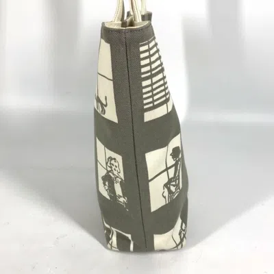 Pre-owned Chanel Gray White Canvas Handbag Shoulder Bag Tote Bag () In Multi