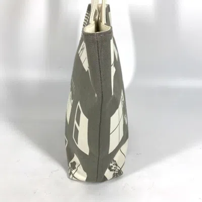 Pre-owned Chanel Gray White Canvas Handbag Shoulder Bag Tote Bag () In Multi