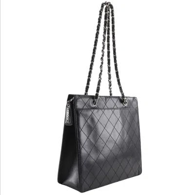Pre-owned Chanel Matelasse Black Grained Calfskin Tote Bag ()