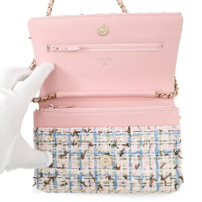 Pre-owned Chanel Matelasse Blue Pink White Tweed Chain/shoulder Wallet ()