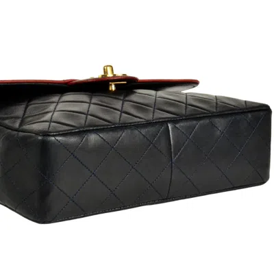 Pre-owned Chanel Matelasse Navy Leather Shoulder Bag () In Blue