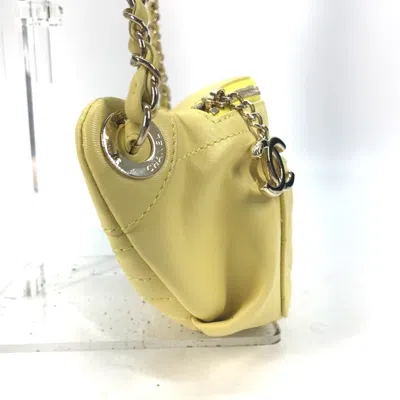 Pre-owned Chanel Matelasse Yellow Leather Pouch Sling Bag ()