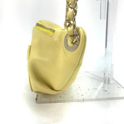 Pre-owned Chanel Matelasse Yellow Leather Pouch Sling Bag ()