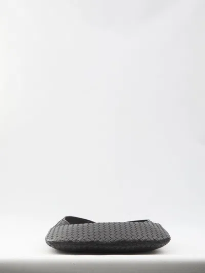 Bottega Veneta Veneto Leather Crossbody Bag In Black