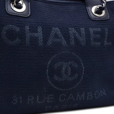 Pre-owned Chanel Navy Canvas Leather Shoulder Bag () In Blue