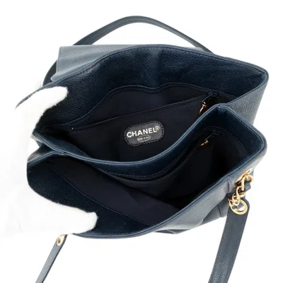 Pre-owned Chanel Navy Grained Calfskin Shoulder Bag () In Blue