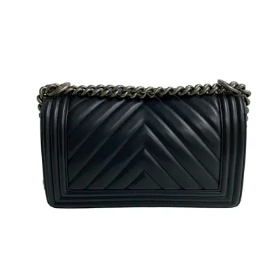 Pre-owned Chanel Navy Leather Shoulder Bag () In Blue