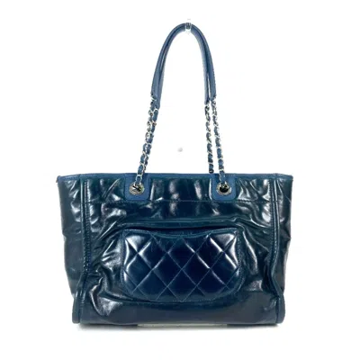 Pre-owned Chanel Navy Leather Shoulder Bag Tote Bag () In Blue