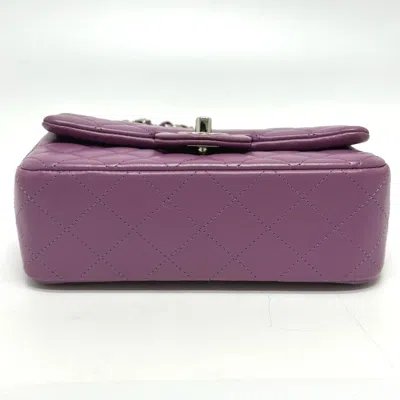 Pre-owned Chanel Purple Leather Shoulder Bag ()