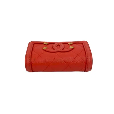 Pre-owned Chanel Red Color Grained Calfskin Wallet (tri-fold) ()