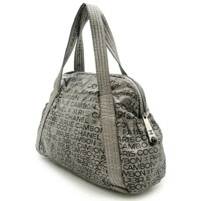 Pre-owned Chanel Silver Nylon Shoulder Bag Tote Bag ()