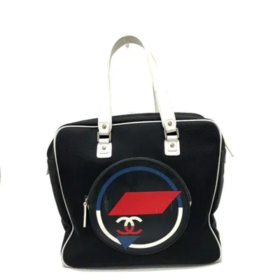 Pre-owned Chanel Sport Black White Canvas Shoulder Bag () In Multi