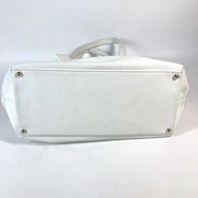 Pre-owned Chanel White Grained Calfskin Handbag Shoulder Bag Tote Bag ()