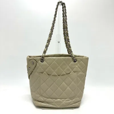 Pre-owned Chanel White Leather Shoulder Bag ()