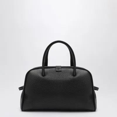 Jacquemus Turismo Calf Leather Shoulder Bag In Black