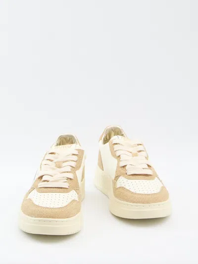 Autry Beige And Brown Leather Medalist Low Sneakers In Neutral