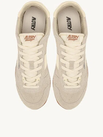 Autry Windspin Grey Leather Sneakers In Gray