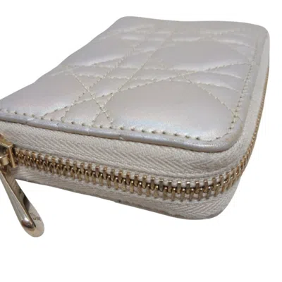 Pre-owned Dior Christian  Ivory Coin Purse/coin Case () In White