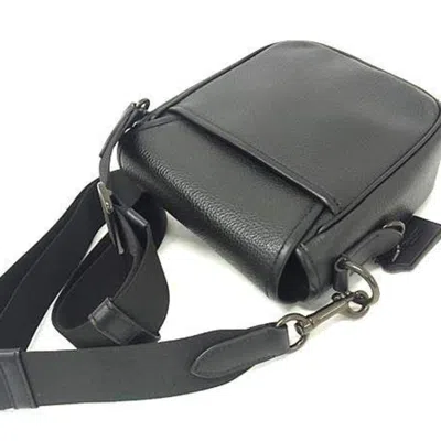Pre-owned Coach Black Leather Shoulder Bag ()