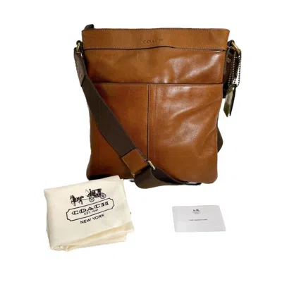 Pre-owned Coach Brown Leather Shoulder Bag ()