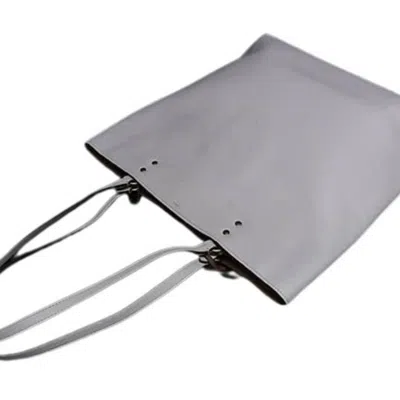 Pre-owned Coach Ivory Leather Tote Bag () In White